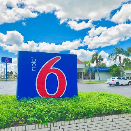 Motel 6-Starke, Fl Kültér fotó