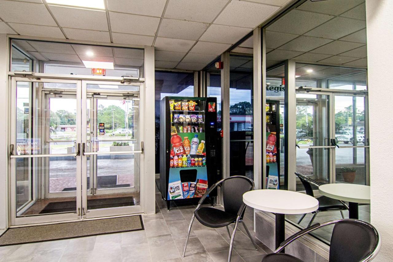 Motel 6-Starke, Fl Kültér fotó